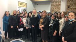 DEB Partisi Kadınlar Kolu üyeleri bir araya geldi
