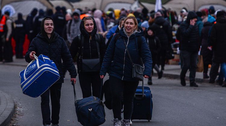 Avrupa, mülteci politikasında Ukraynalılara ayrıcalıklı davranıyor