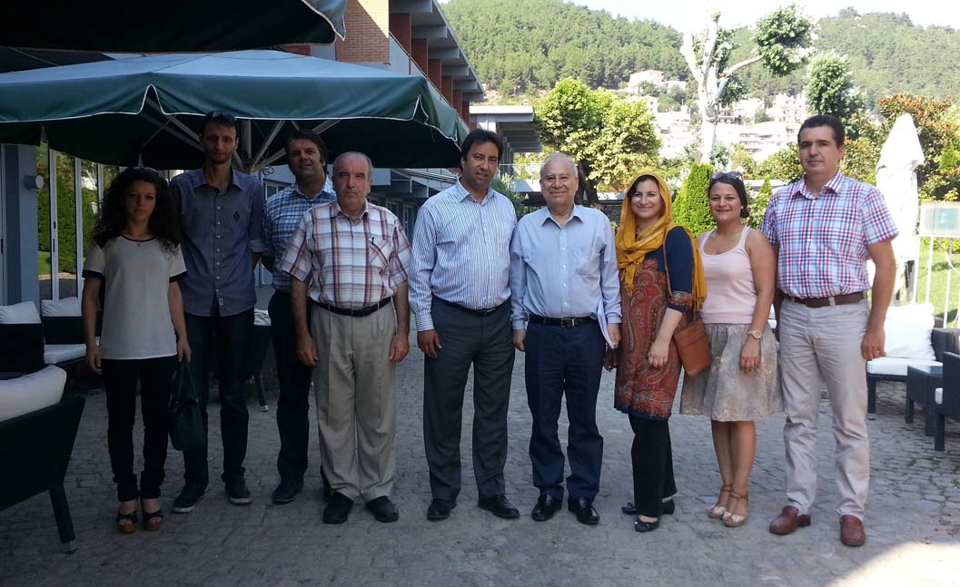PAKİSTANLI ESKİ DİPLOMAT VE ÜNİVERSİTE ÖĞRETİM ÜYESİ DEB PARTİSİ YÖNETİCİLERİYLE GÖRÜŞTÜ
