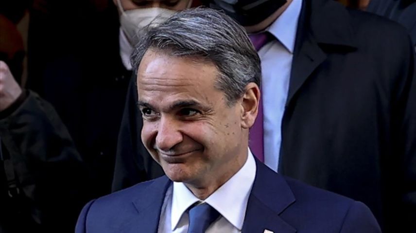 Başbakan Miçotakis'in Kovid-19 testi pozitif çıktı