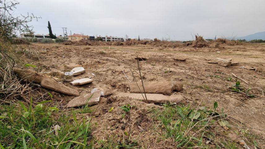İskeçe’de Müslüman mezarlığı yok ediliyor