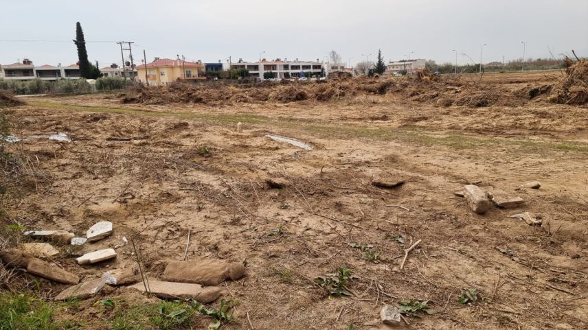 İskeçe’de Müslüman mezarlığı yok ediliyor