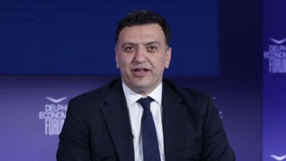 Turizm Bakanı Kikilias koronavirüse yakalandı