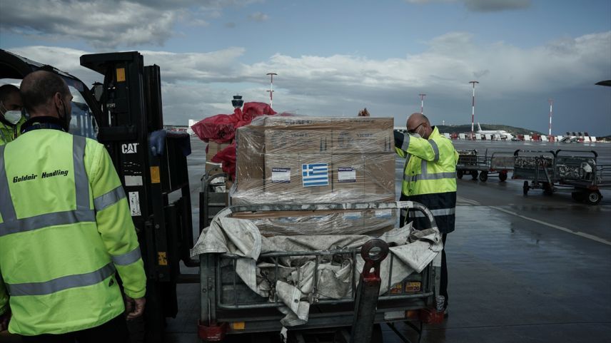 Yunanistan'dan Ukrayna'ya yeni insani yardım paketi