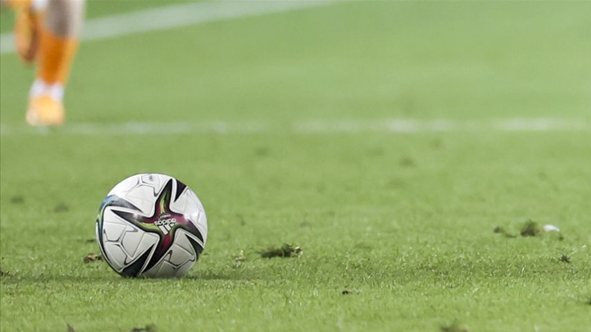 Galatasaray ile Dinamo Kiev, Ukrayna'daki çocuklar için sahaya çıkıyor