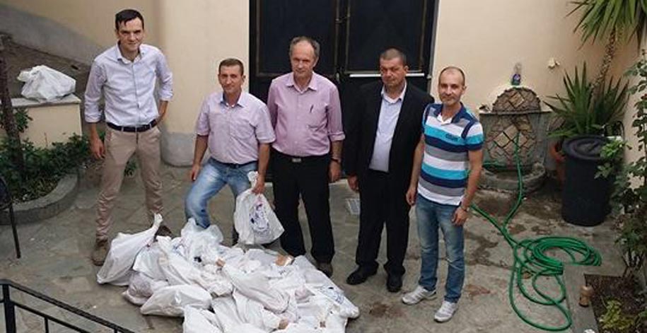 İskeçe’de 400 kurban fakirlere dağıtıldı