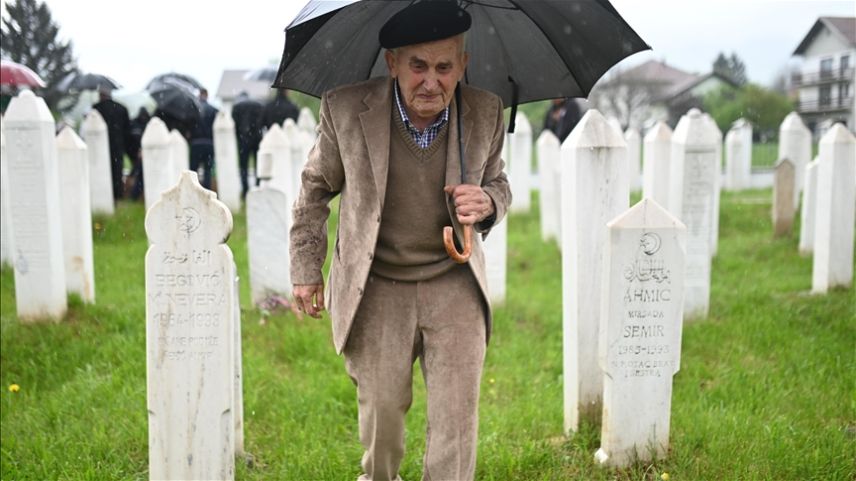 Bosna'daki Ahmiçi Katliamı'nın 9 kurbanı daha toprağa verildi