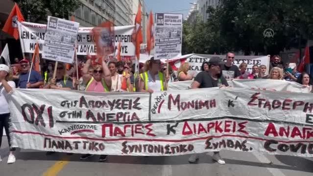 Belediye çalışanları greve gitti