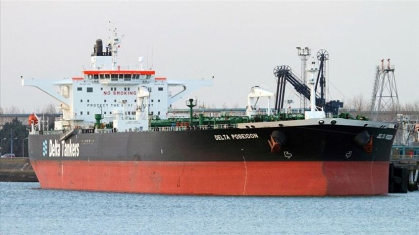 İran, Yunanistan'a ait iki petrol tankerini alıkoydu