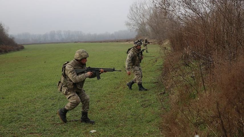 PKK ve FETÖ şüphelileri Yunanistan'a kaçarken yakalandı