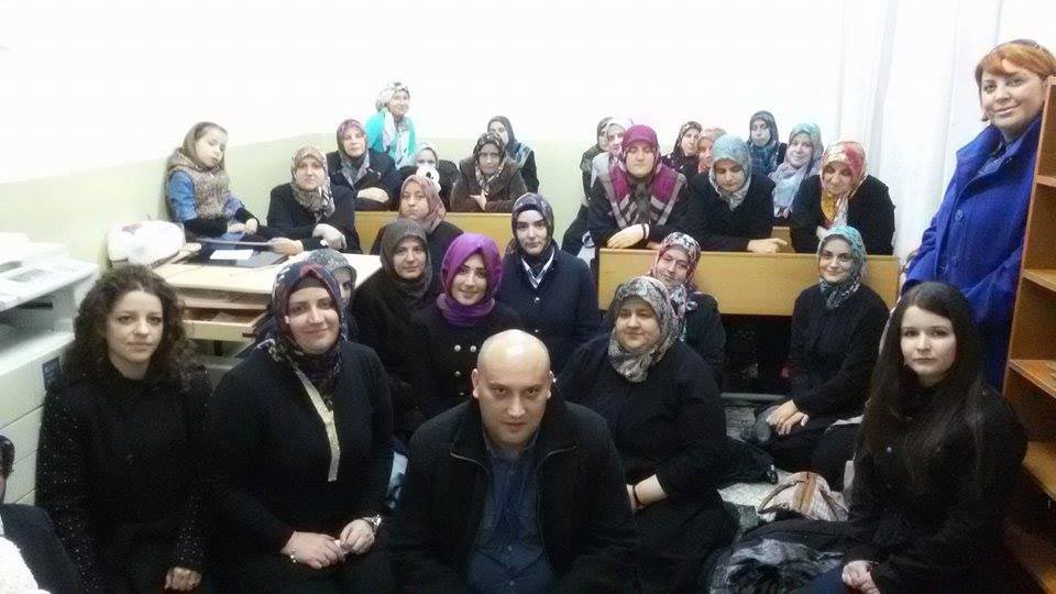 Çocuk Doktoru Ersan Sarı’dan Ilıcalı kadınlara tavsiyeler