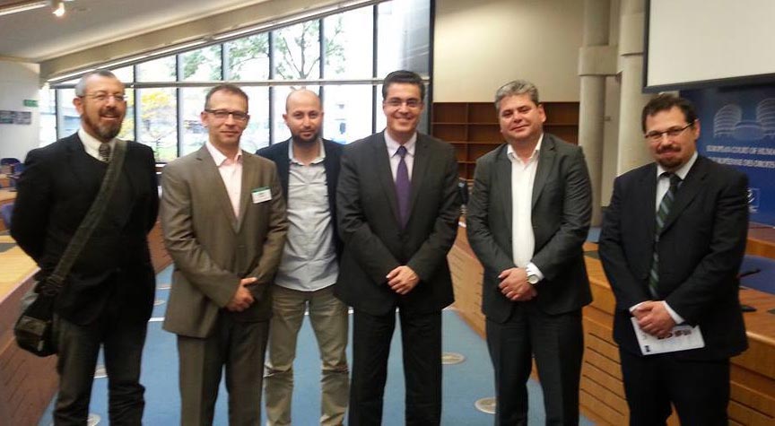 HÜSEYİN ZEYBEK DÜNYA DEMOKRASİ FORUMU'NA KATILDI