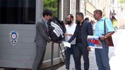 Yunanistan Konsolosluğu önünde protesto