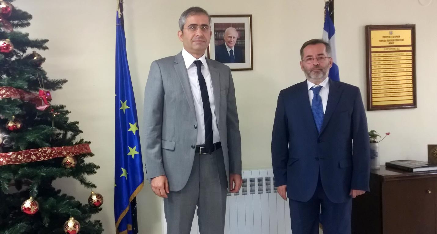 T.C. Gümülcine Başkonsolosu Ali Rıza Akıncı’dan Trakya Siyasi İşler Bürosu Müdürü Nikolaos Piperingos’a nezaket ziyareti