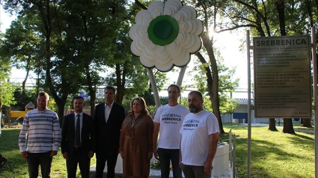 Kuzey Makedonya’da Srebrenitsa soykırımı kurbanları anıldı