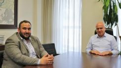 Mustafa Mustafa, Metios'un özel danışmanı oldu