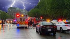 Beyaz Saray'ın yakınına düşen yıldırımda 3 kişi öldü