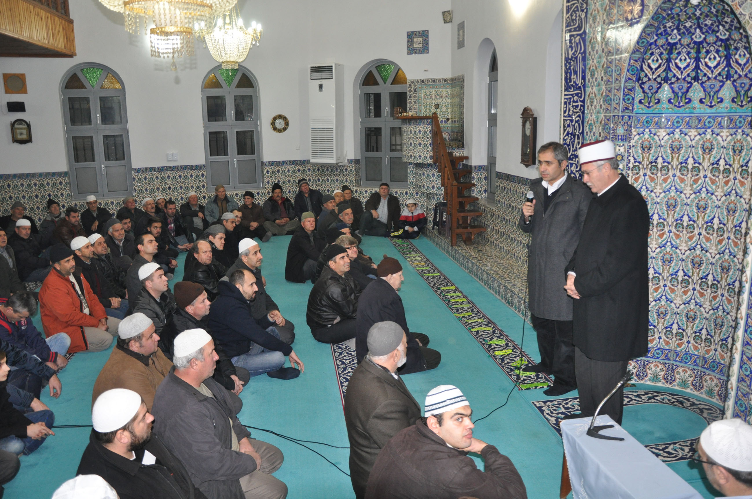 Kιrmahalle Gençliğinden Mevlid Kandilinde Etkinlik