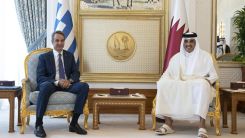 Başbakan Miçotakis, Katar Emiri Al Sani ile Doha’da görüştü