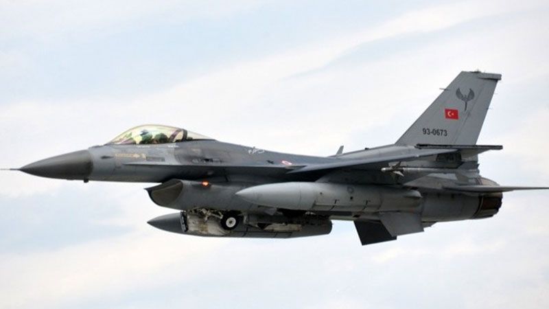 Yunan uçakları Türk F-16'larını taciz etti