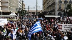 Atina'da toplu ulaşım çalışanları greve gitti