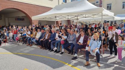 İskeçe Merkez Türk İlkokulunda coşkulu kermes