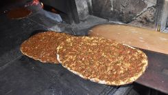 Paylaşılamayan tescilli lezzet: Lahmacun