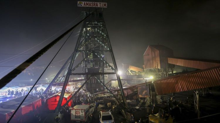 Türkiye'de maden ocağındaki patlamada can kaybı 40'a yükseldi 
