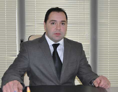 Muhasebeci-Sigortacı Burhan Hasan özel çalışma bürosunu açtı