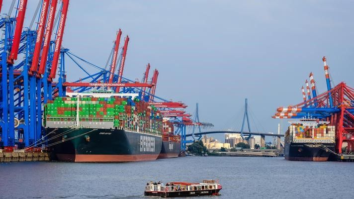 Almanya Hamburg limanı hisselerini Çin'e satmak istiyor
