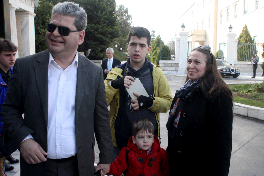 İskeçe Milletvekili Zeybek: "Zor bir dönem bizi bekliyor"
