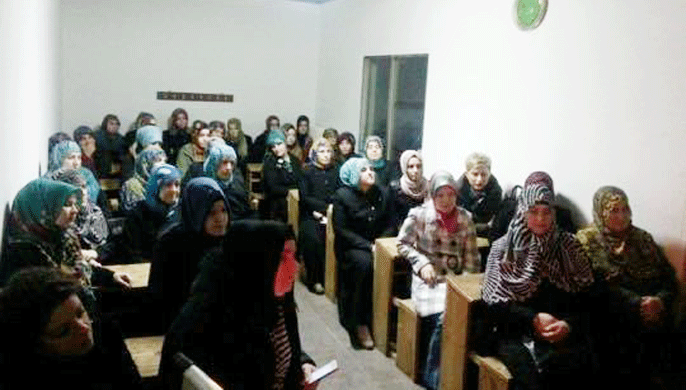 Gökçepınarlı Gençlerden Aile İçi İletişim Konulu Seminer