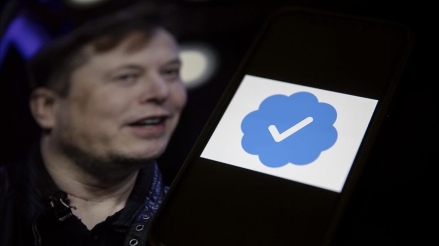 Twitter, mavi tık uygulamasının yeniden başlatılmasını erteledi