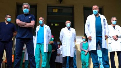 Covid-19 aşısı karşıtı sağlık çalışanları görevlerine geri dönüyor!