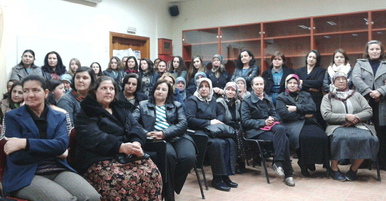 Ova Kadınlar Kolu Çay Gecesi düzenledi