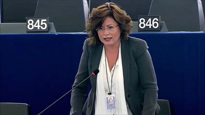 Miçotakis, AP milletvekili Maria Spiraki'nin parti üyeliğini askıya aldırdı