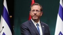 İsrail Cumhurbaşkanı: Türk Büyükelçi'nin güven mektubunu dört gözle bekliyorum