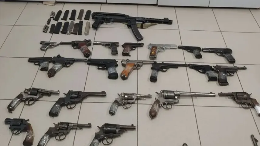 Kaçak silah operasyonu! Çok sayıda gözaltı var