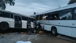 Kafa kafaya çarpışan 2 otobüs 38 kişiye mezar oldu