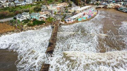  Şiddetli yağmur ve fırtınadan dolayı 17 kişi öldü