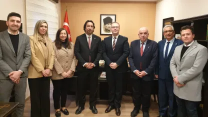 İskeçe Türk Birliği yönetimi Başkonsolos Aykut Ünal'ı ziyaret etti