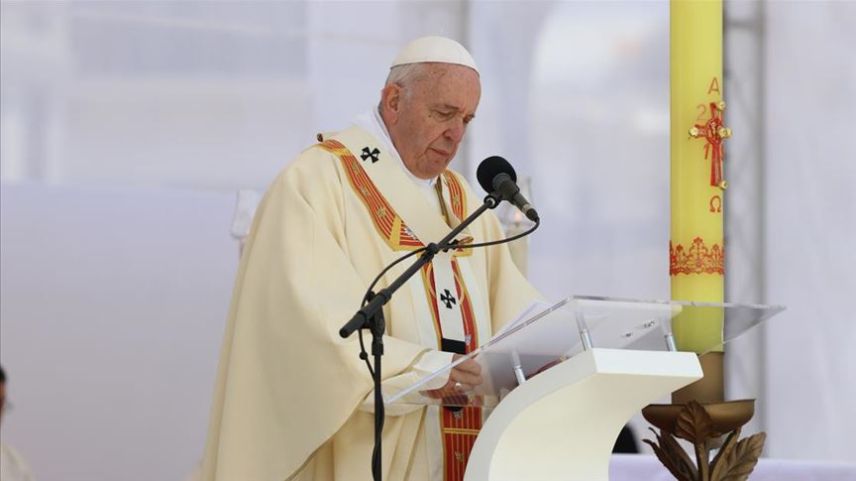 Papa Franciscus: "Depremzedeler için neler yapabileceğimizi düşünelim"