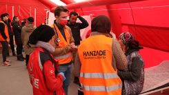 Hollandalı sağlıkçılar depremin yaralarını sarmak için Türkiye'de