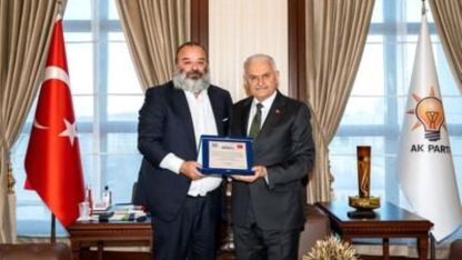 Yunan armatörden depremzedelere 1 milyon euroluk bağış