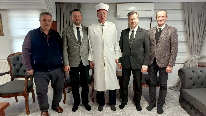 BTTDD Bursa Şubesi Başkanı Hasan Karaömer Müftü Trampa’yı ziyaret etti