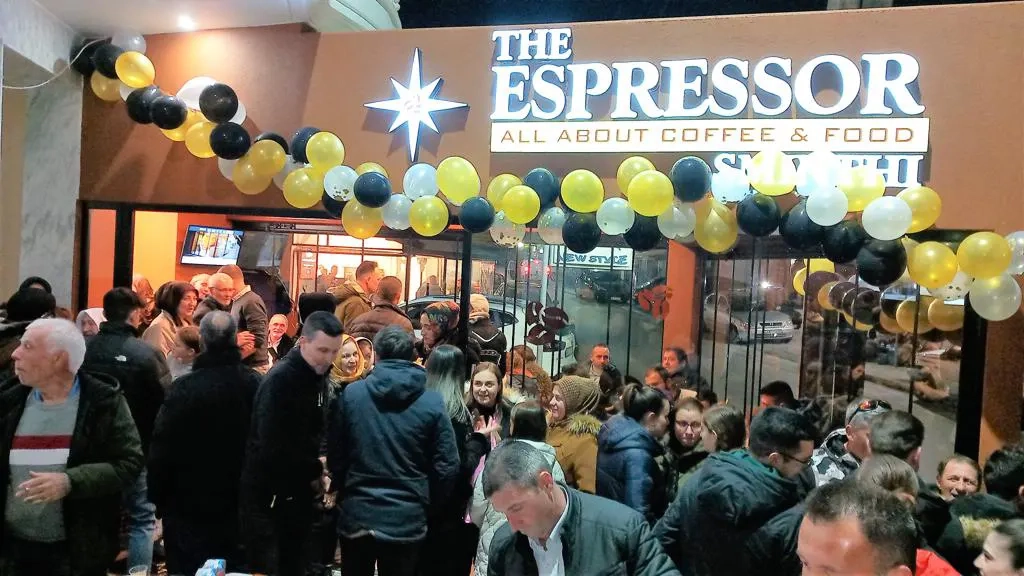 The Espressor Sminthi açıldı!