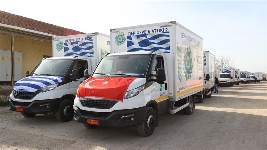 Yunanistan'dan gönderilen 250 ton yardım Edirne'ye ulaştı