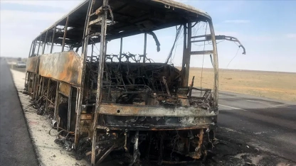 Umrecileri taşıyan otobüs kaza yaptı: 20 ölü