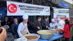 Bursa'da yaşayan Batı Trakyalılardan Hatay'a iftar sofrası!