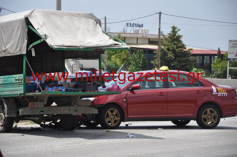 Gümücine’deki trafik kazası korkuttu